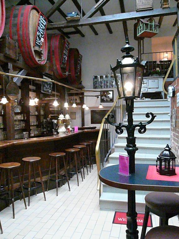 Hotel An Der Alten Porzelline Нойхаус ам Ренвег Екстериор снимка